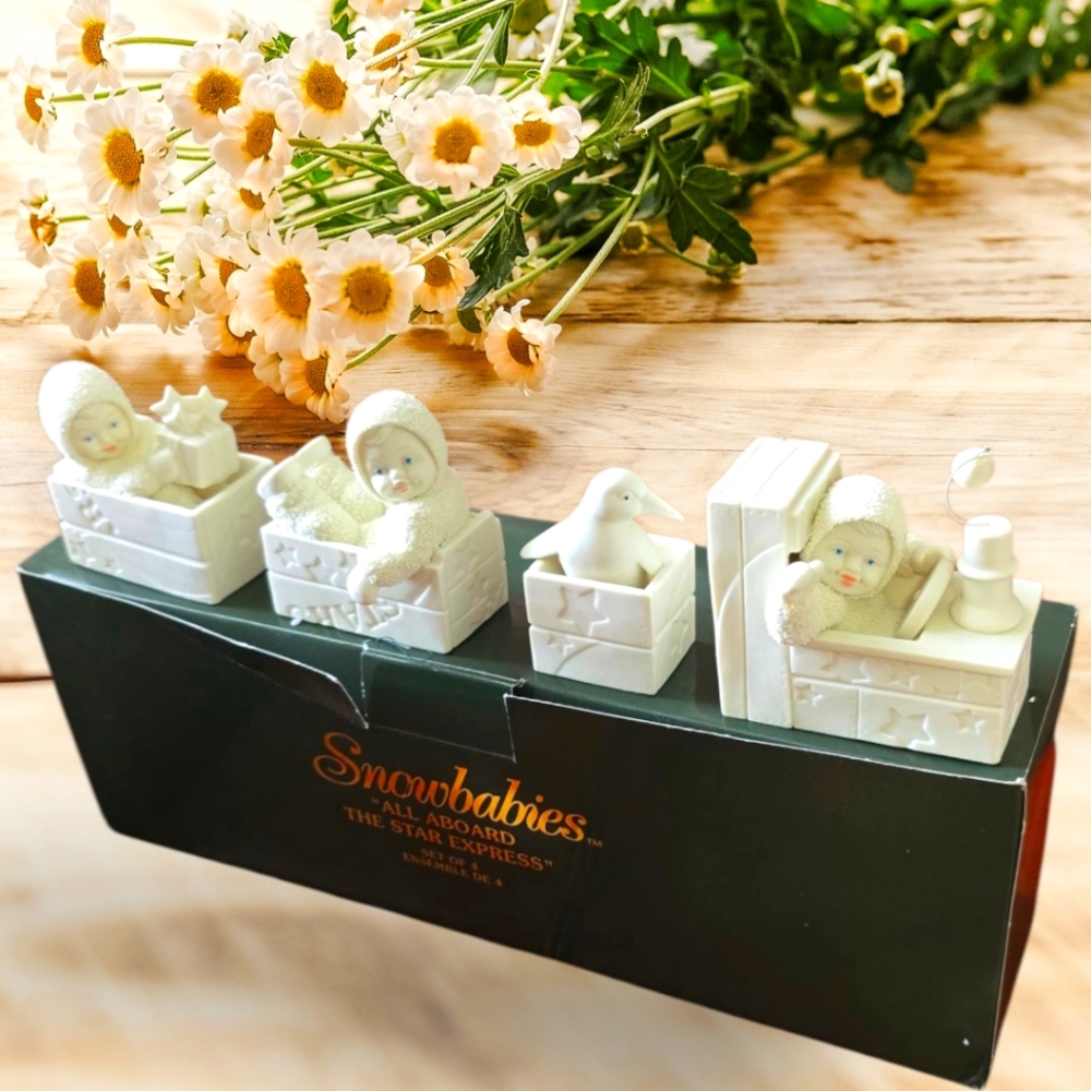 Department 56 All Aboard The Star Express  Snowbabies Set Of 4